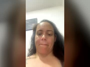Screenshot from justagoodtime1234 webcams