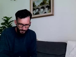Screenshot from justin_huge webcams