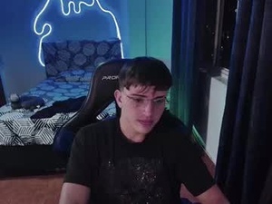 Screenshot from justin_trevor webcams