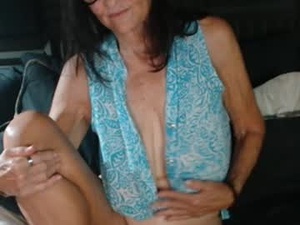 Screenshot from justmebev19591234 webcams