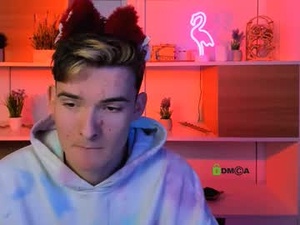 Screenshot from kai_soul webcams