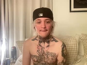 Screenshot from kairoknox webcams