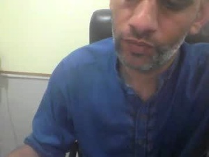 Screenshot from kami99099 webcams