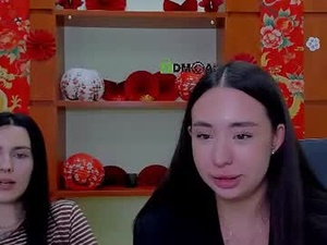 Screenshot from kamila_shine webcams