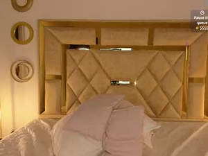 Screenshot from karina_storm webcams
