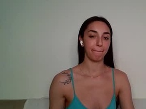 Screenshot from karinavandis webcams