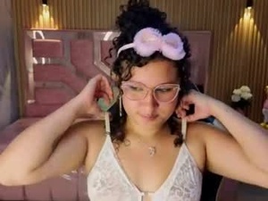 Screenshot from karlaa_s webcams
