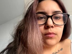 Screenshot from kassyr35 webcams