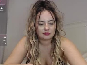 Screenshot from kataleyasinn webcams