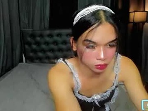 Screenshot from katemoonlight webcams