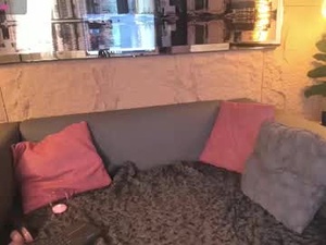 Screenshot from katiarose_ webcams