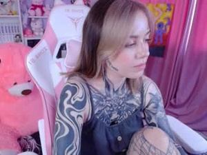 Screenshot from katrinwaifu webcams