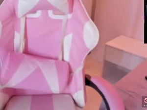 Screenshot from kattyy_luu webcams