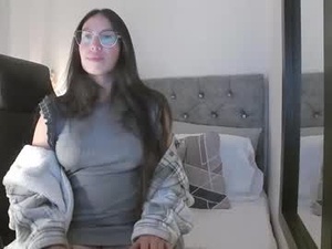 Screenshot from katybelladonna webcams