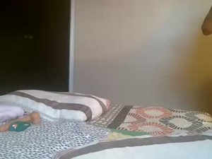 Screenshot from kawaiibabypie webcams