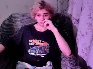 Screenshot from kazzu_daw webcams