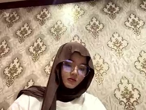 Screenshot from keeleylandrie webcams