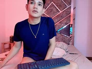 Screenshot from keendallrose_ webcams