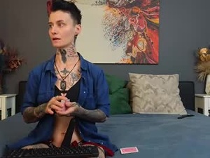Screenshot from kennyandsellena webcams