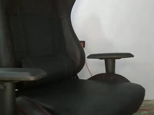 Screenshot from kevis410977 webcams