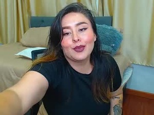 Screenshot from khalia_ webcams