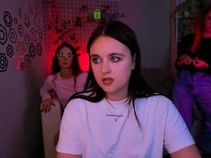 Screenshot from kiki_yourlove webcams