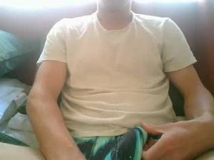 Screenshot from kind_eyes_ webcams