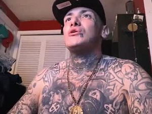 Screenshot from king_dee147 webcams