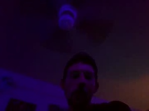 Screenshot from kinglee5150 webcams