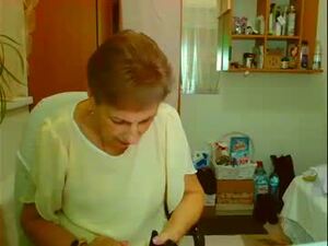 Screenshot from kira9476 webcams