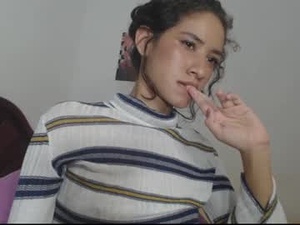 Screenshot from kitten_punches01 webcams