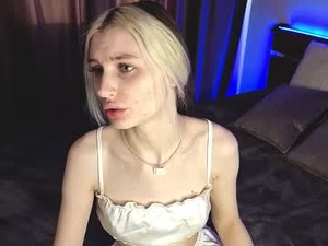 Screenshot from kittenkate22 webcams