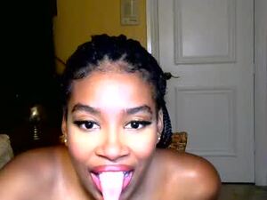 Screenshot from kittykinky95 webcams