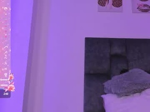 Screenshot from kittystar18 webcams