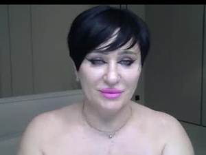 Screenshot from kleo901854860422 webcams