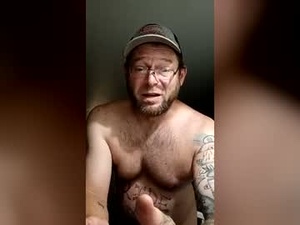 Screenshot from knead4weed webcams