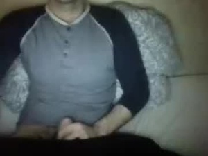 Screenshot from kumbel1988 webcams