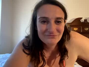 Screenshot from kybabe2116 webcams