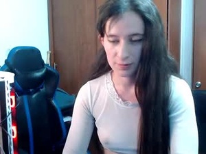 Screenshot from ladyofchalot webcams