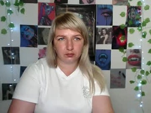 Screenshot from lana_sweet00 webcams
