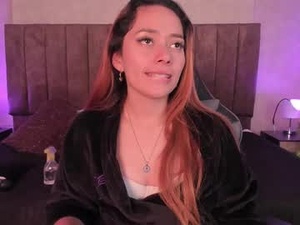 Screenshot from lanamills_ webcams