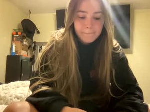 Screenshot from lanelizzie348 webcams