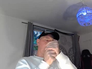 Screenshot from larryprento webcams