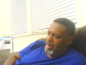 Screenshot from latinabeautycollection webcams