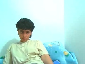 Screenshot from latinheatx22 webcams