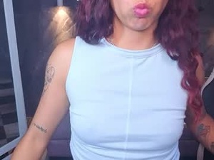 Screenshot from laura_b_ webcams