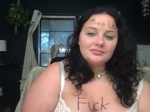 Screenshot from leahjewel webcams