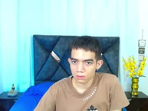 Screenshot from leandrocum18 webcams