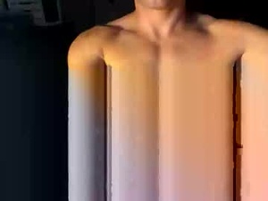 Screenshot from leannn99 webcams