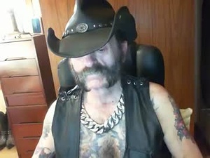Screenshot from leathergreaser webcams